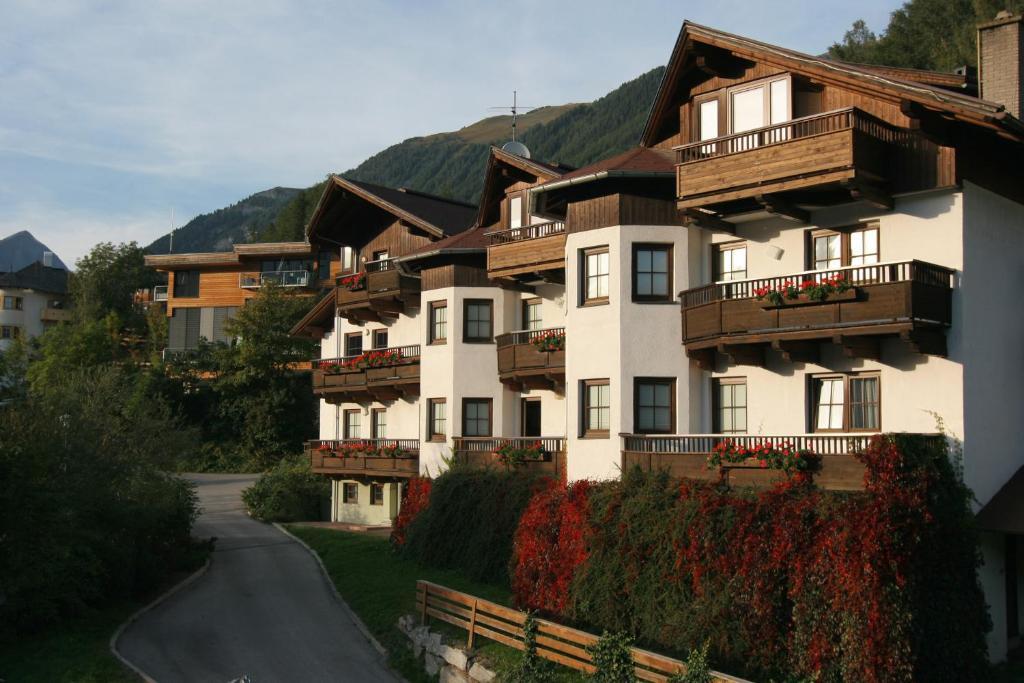 Tauernappartements Kircherhof Matrei in Osttirol Eksteriør billede